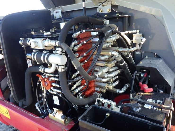 takeuchi-tb260-image-28