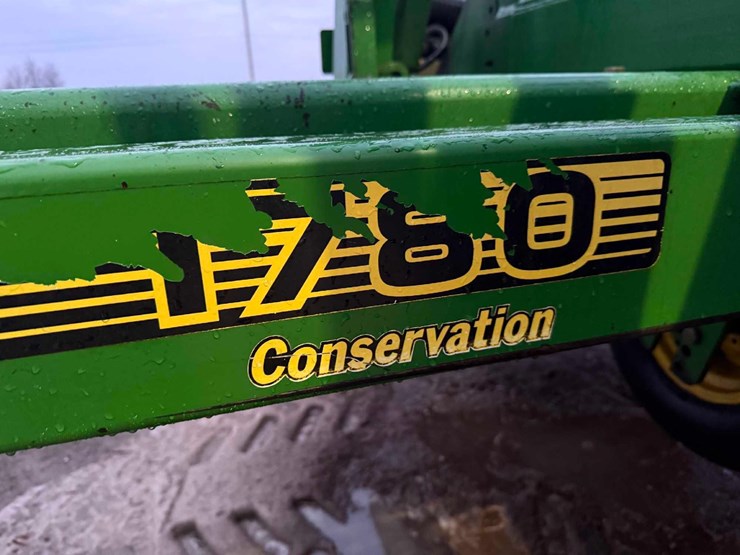 jd-1780-conservation-12/23-planter-image-10