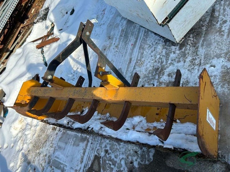 3pt-hitch-box-scraper-image-1