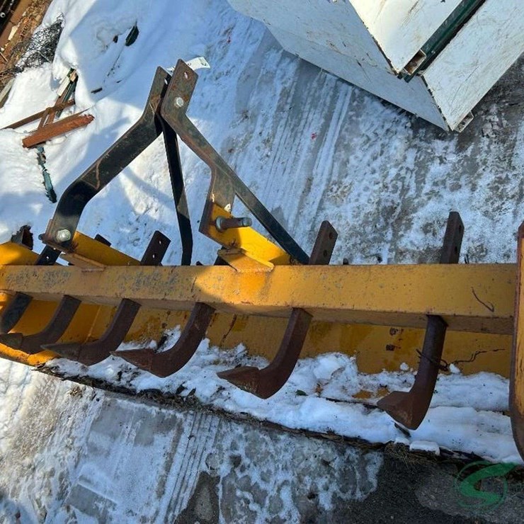 3pt hitch box scraper