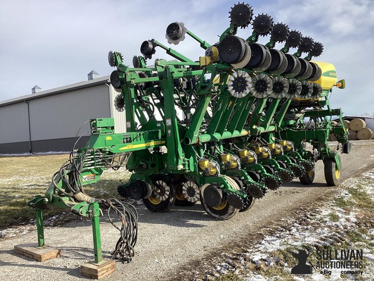 2011-john-deere-1790-image-20