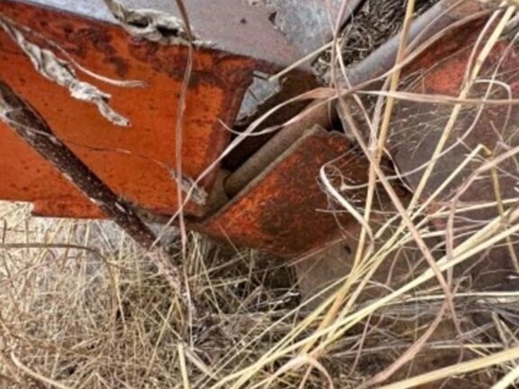 3-graves-hay-forks-&-hay-trailer-image-7