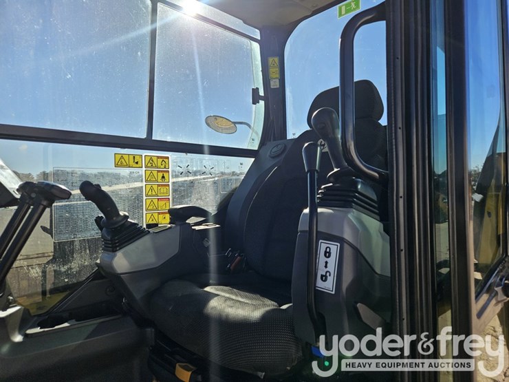 2019-caterpillar-308-cr-image-31