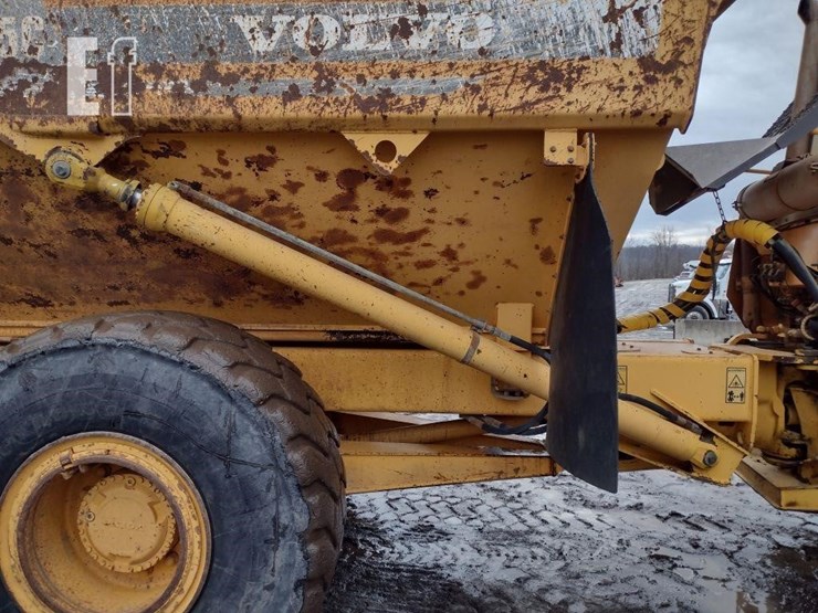 2001-volvo-a25c-image-37