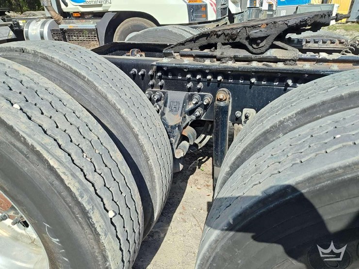 2022-mack-anthem-t/a-wet-kit-day-cab-truck-tractor-image-31