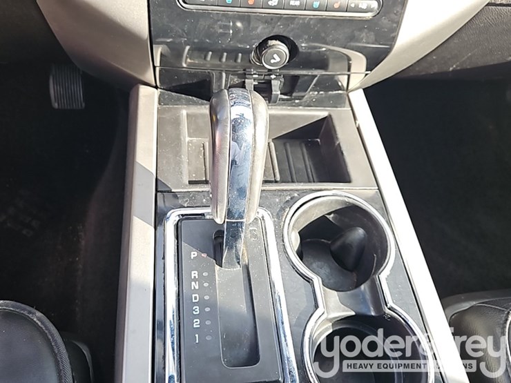 2014-ford-expedition-image-31