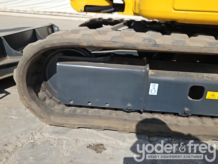 2024-komatsu-pc55mr-image-23