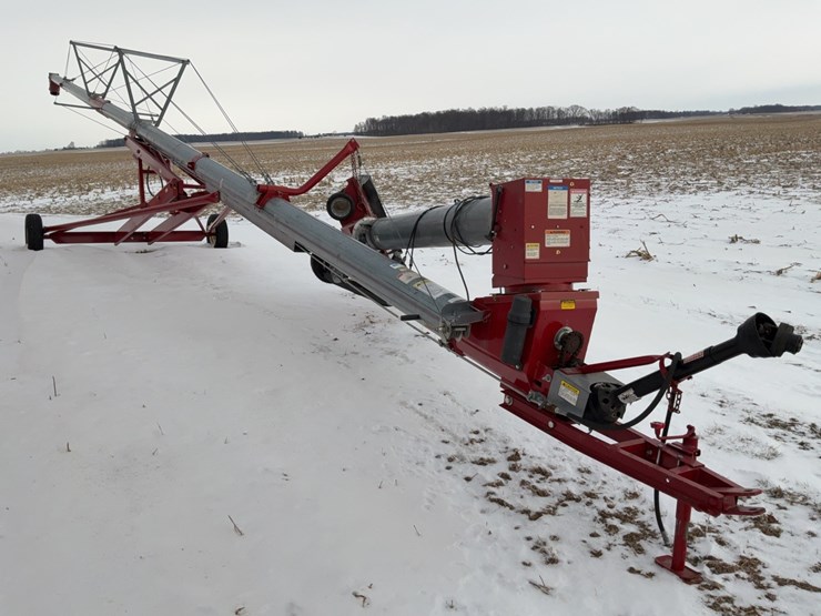 sudenga-ox1071-swing-away-auger-image-3