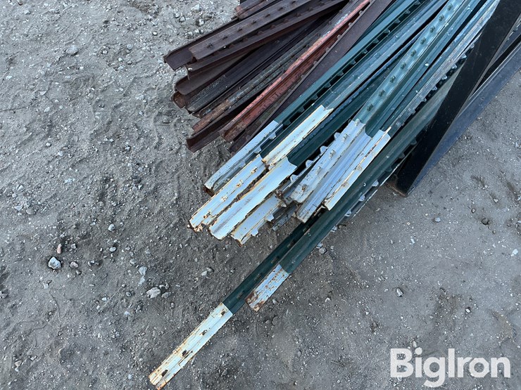 t-posts-w/carrier-rack-image-9