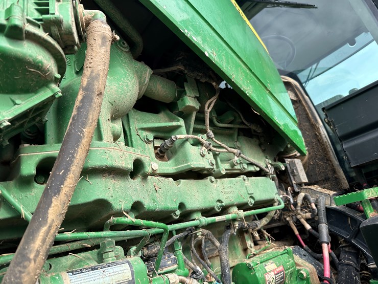 2013-john-deere-9560r-image-58