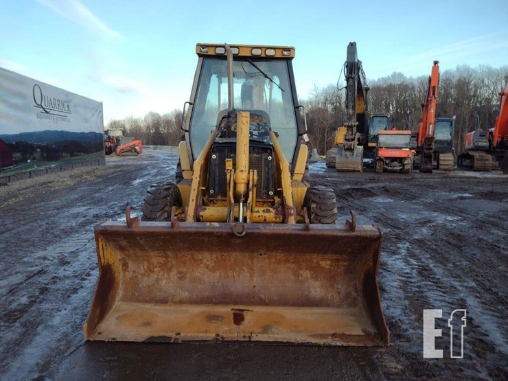 2005-caterpillar-420d-image-2