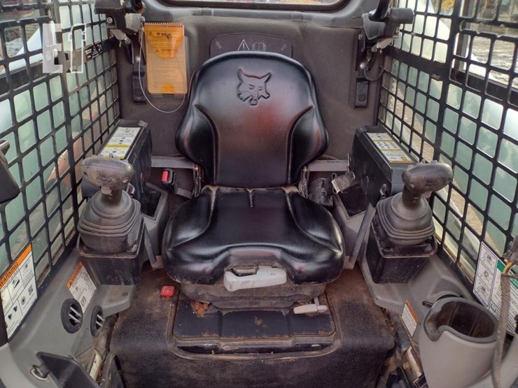 2018-bobcat-t590-image-12