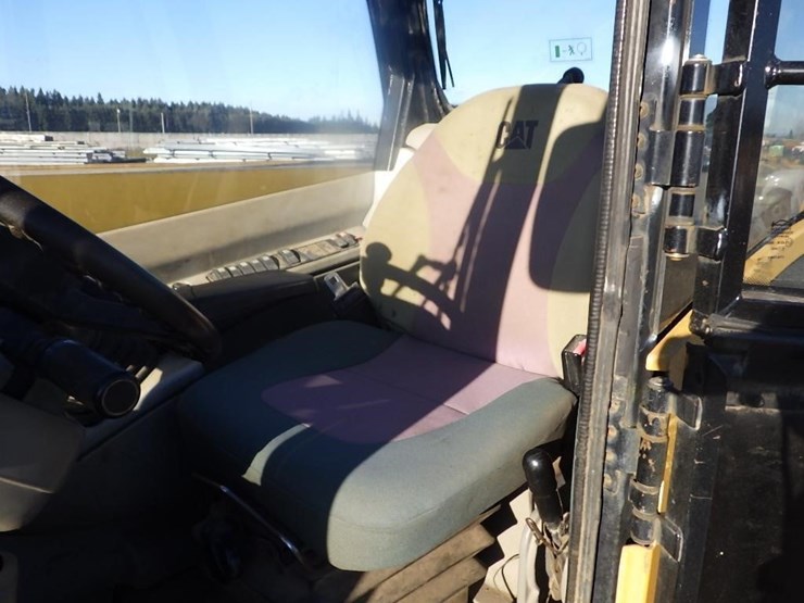 caterpillar-th560b-image-27