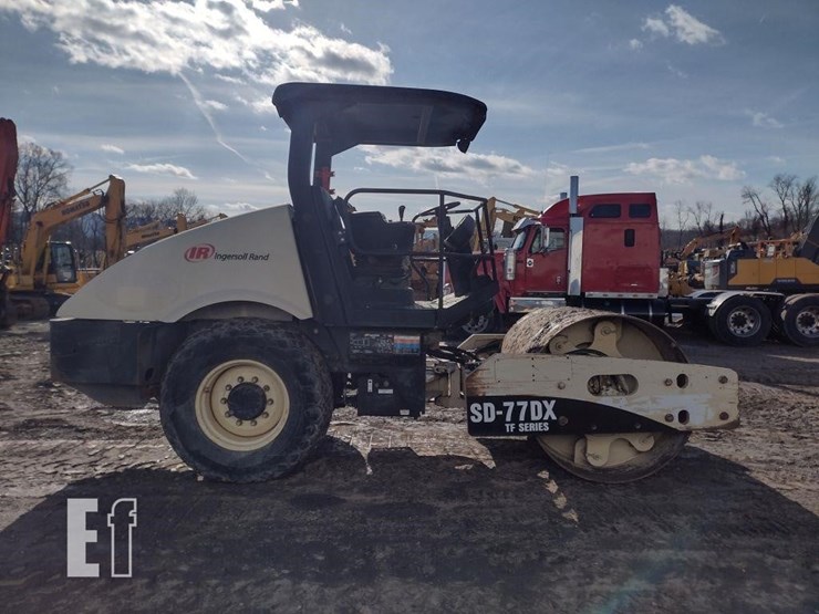 2005-ingersoll-rand-sd77dx-image-3
