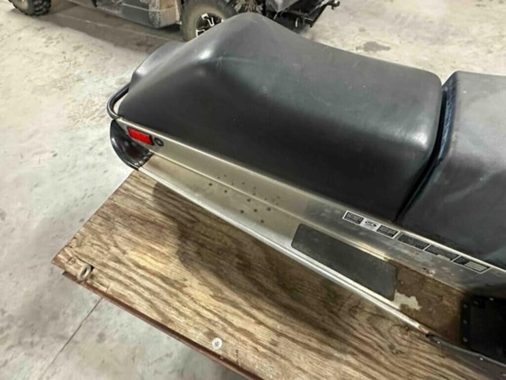 1979-kawasaki-drifter-f/a-snowmobile-image-9