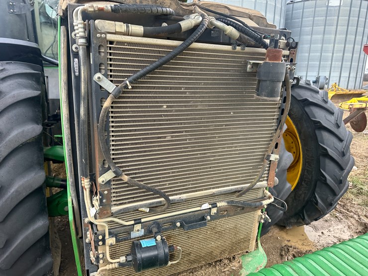 2010-john-deere-8345r-image-53