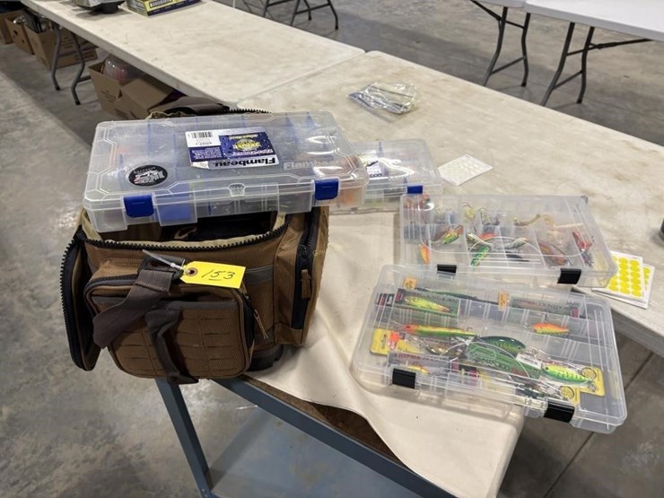 soft-tackle-box-with-baits-image-1