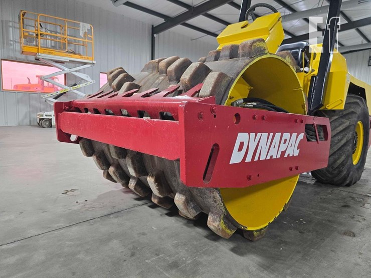 2005-dynapac-ca121pd-image-10