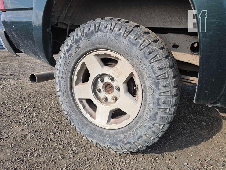 2006-chevrolet-silverado-1500-image-16