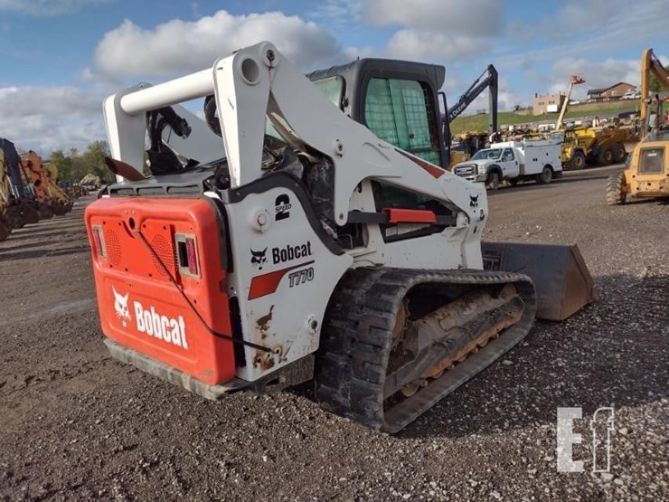 2019-bobcat-t770-image-42
