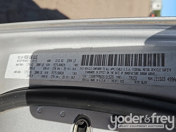 2016-dodge-ram-1500-image-32