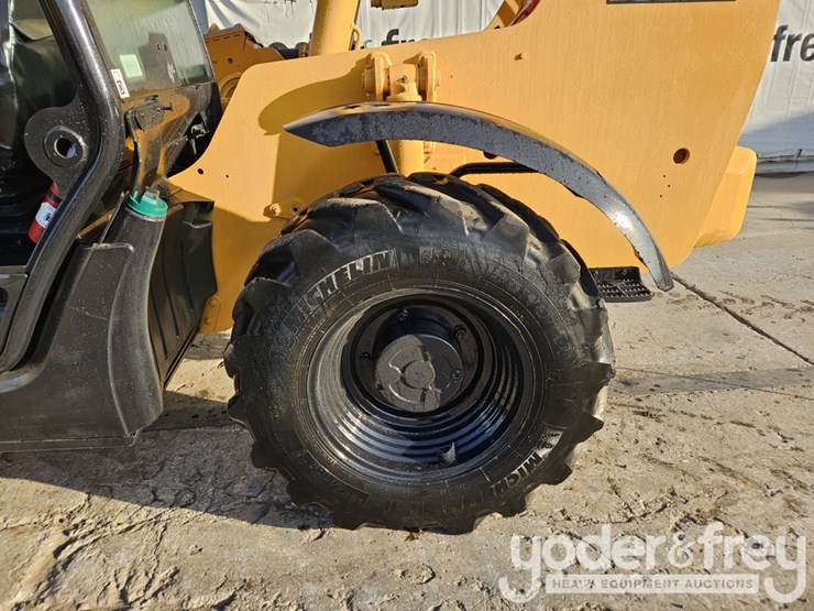 2015-jcb-507-42-image-16