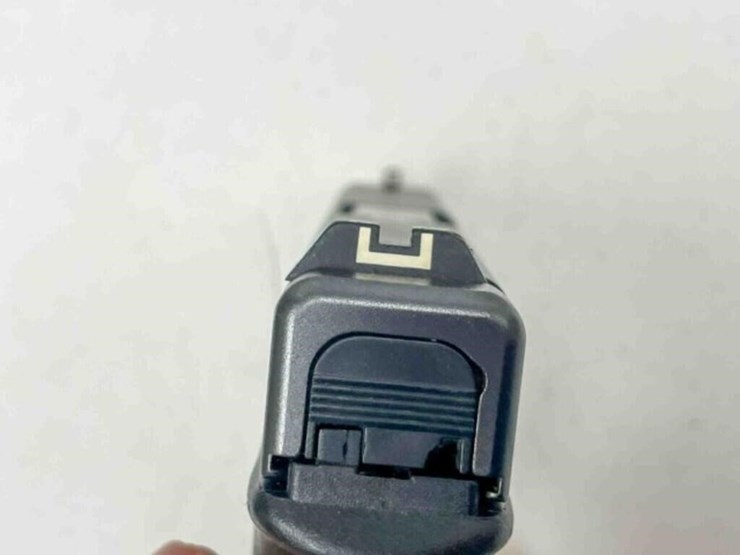 glock-pistol-image-7