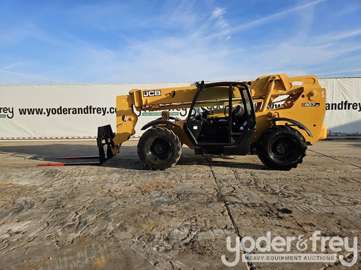 2015-jcb-507-42-image-3