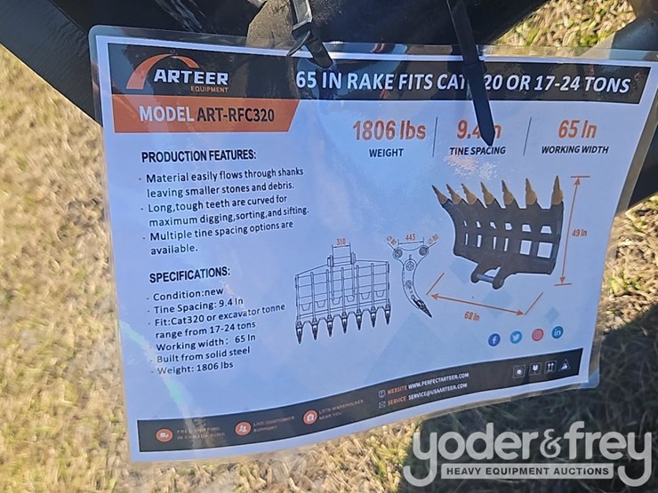 2025-caterpillar-320-image-6