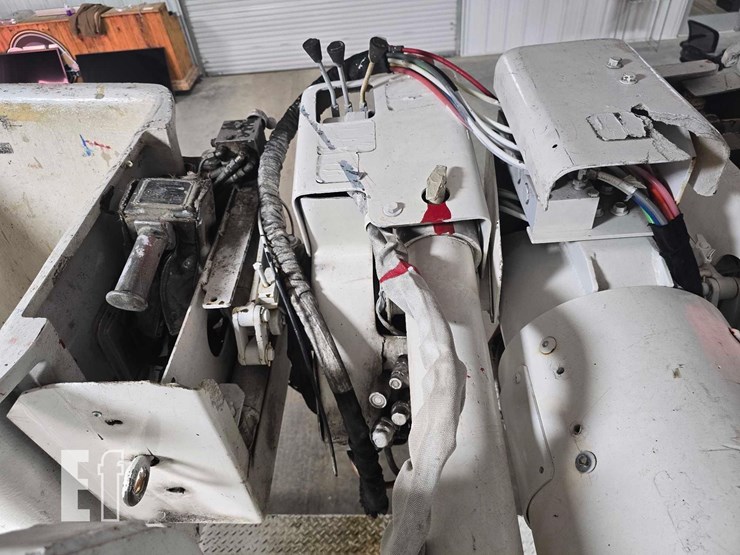 2009-altec-am855-image-37