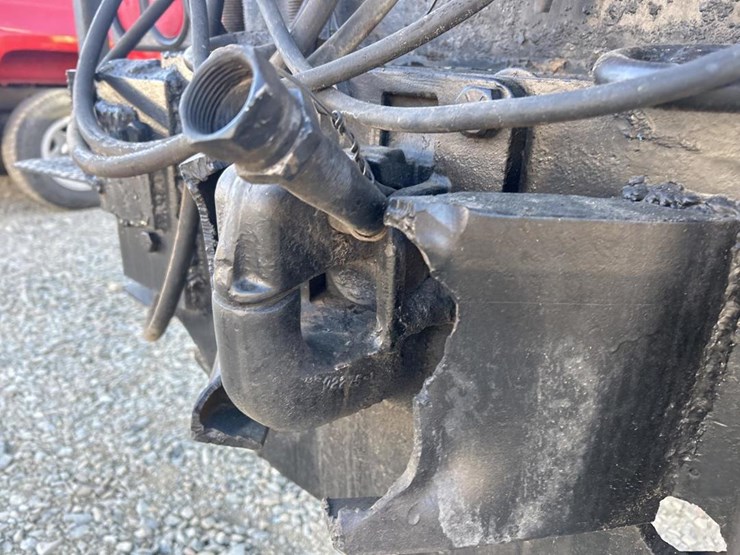 2001-mack-ch613-image-47