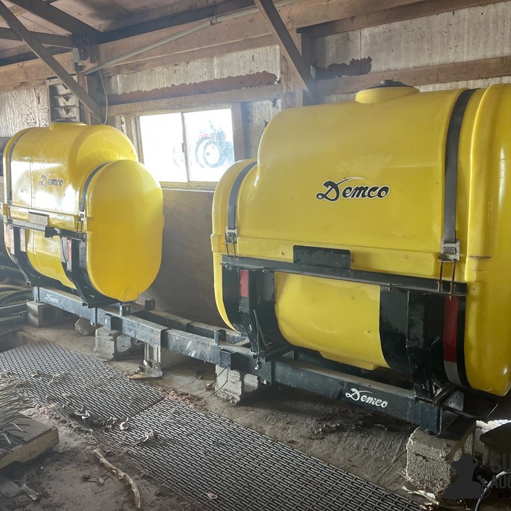 Demco Saddle Tanks