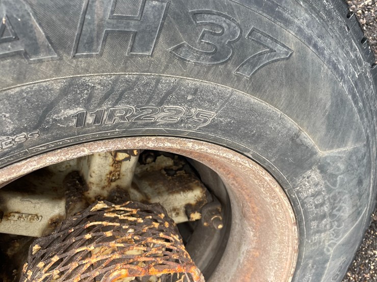 #1015-•-1993-navistar-international-transportation-flatbed-truck-(has-wi-title)-image-30