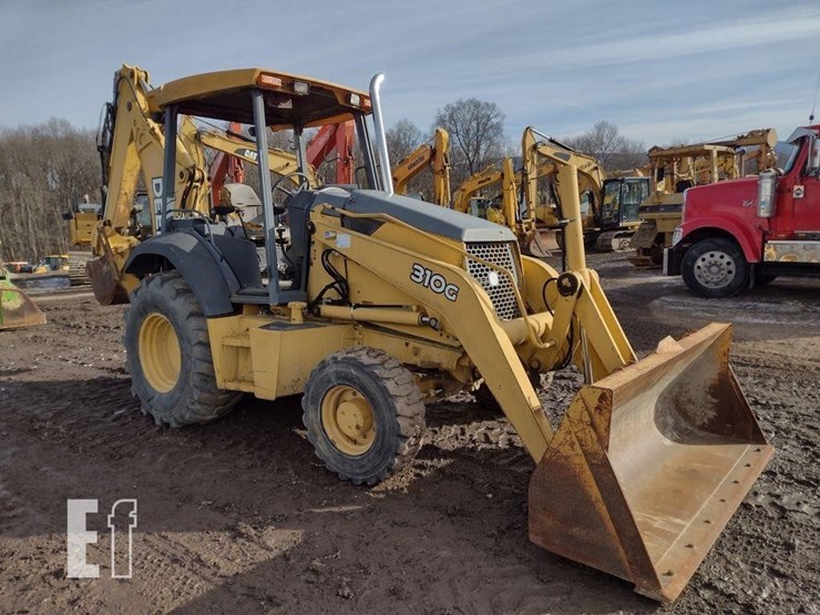 2005-deere-310g-image-35