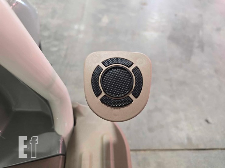 2025-ir-irgc40-image-7