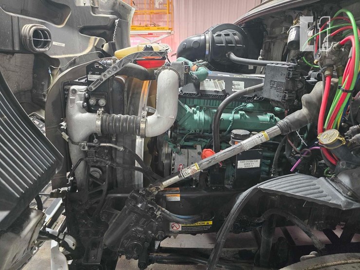 2019-volvo-vnr42t300-image-30