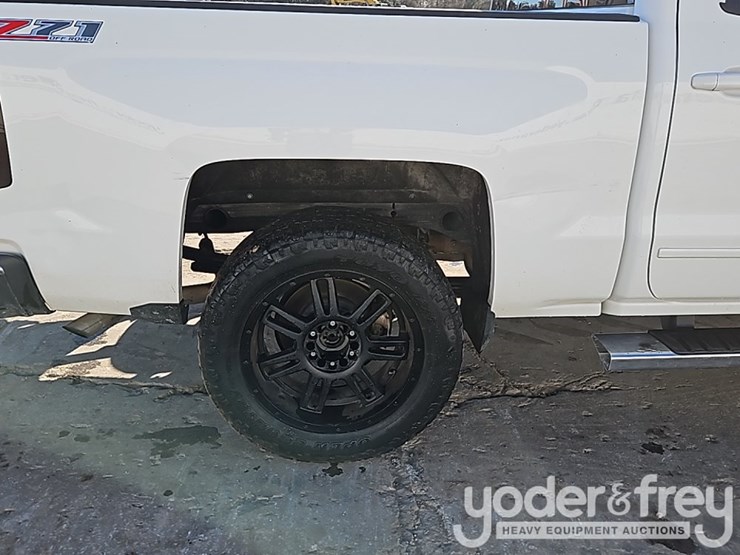 2015-chevrolet-silverado-1500-image-8