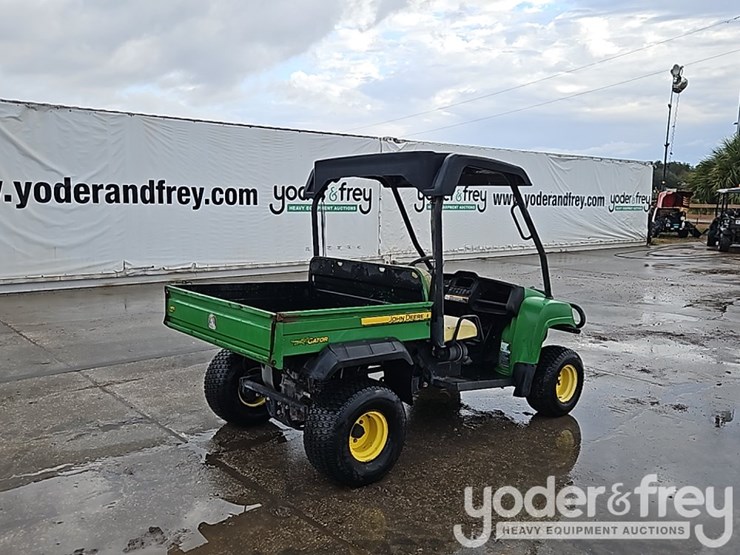 john-deere-gator-image-5