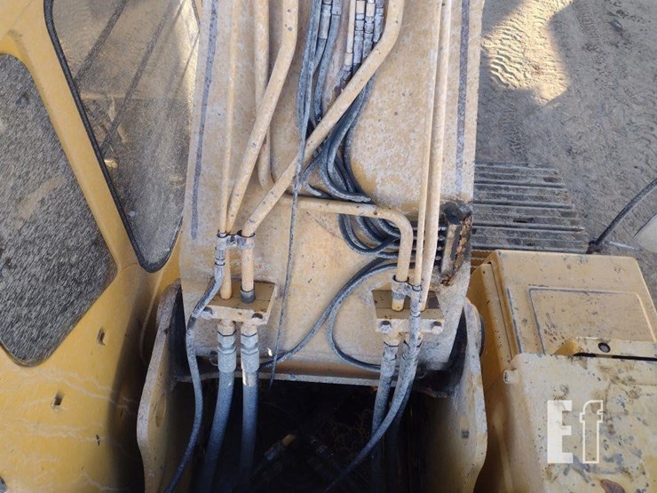 2000-deere-270c-lc-image-50