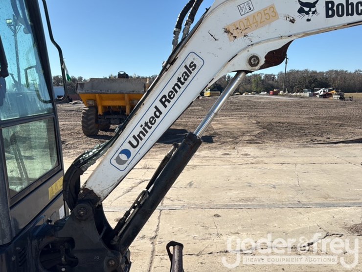 2020-bobcat-e26-image-15