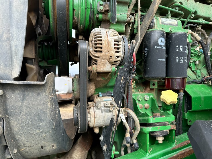 2013-john-deere-9560r-image-60