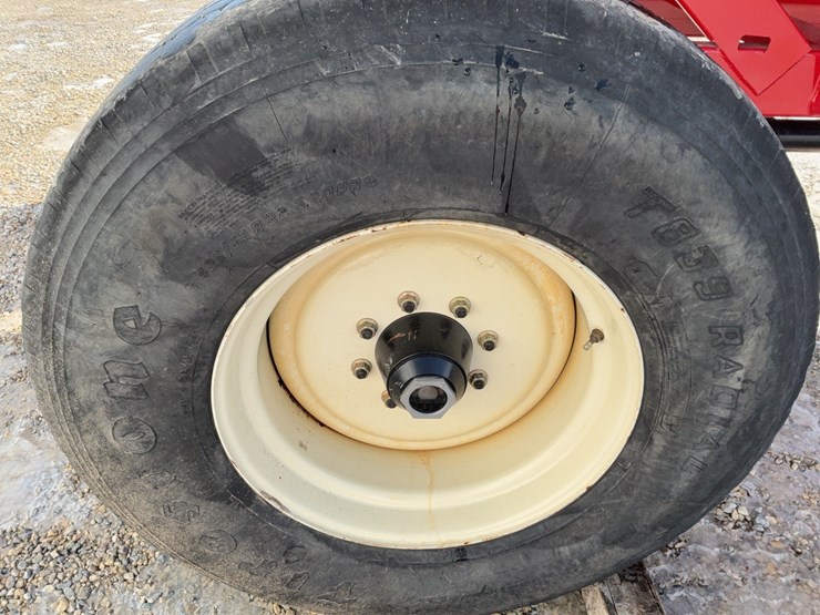 j&m-555-gravity-wagon-image-29