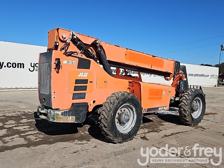 2016-sky-trak-8042-image-5