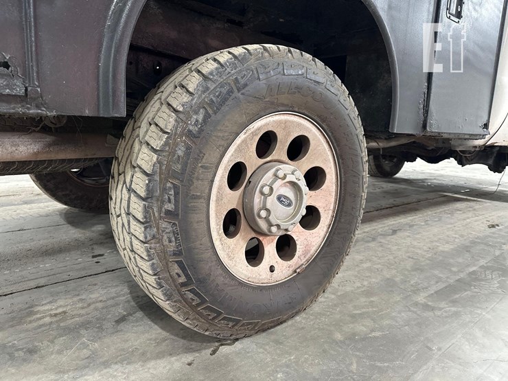 2006-ford-f350-image-28