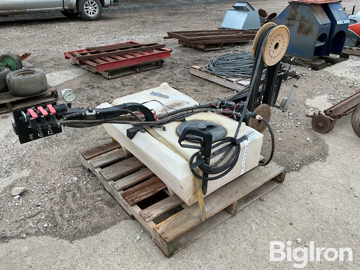 superior-lp45-slide-in-utv-sprayer-image-1