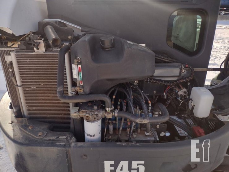 2012-bobcat-e45-image-45