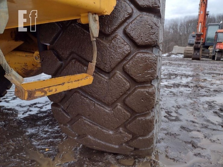 2001-volvo-a25c-image-18