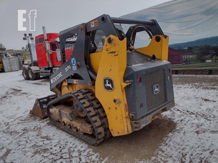 2019-deere-317g-image-40