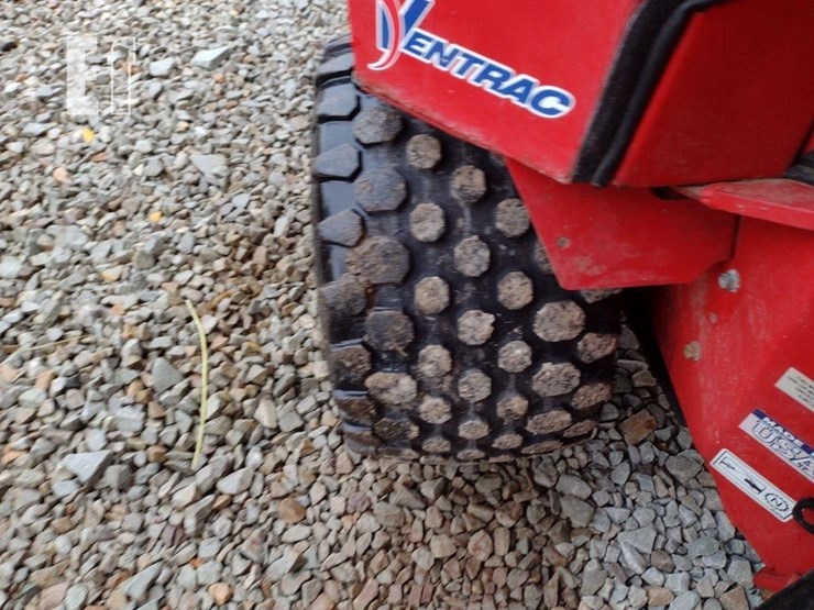 ventrac-3400l-lawn-mower-w/broom-image-23