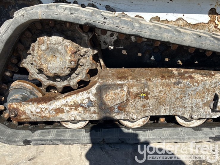 2019-bobcat-t450-image-9